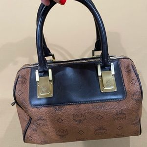 Rare MCM Visetos doctors bag